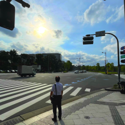 Life in Japan #1 - Japanese salaryman