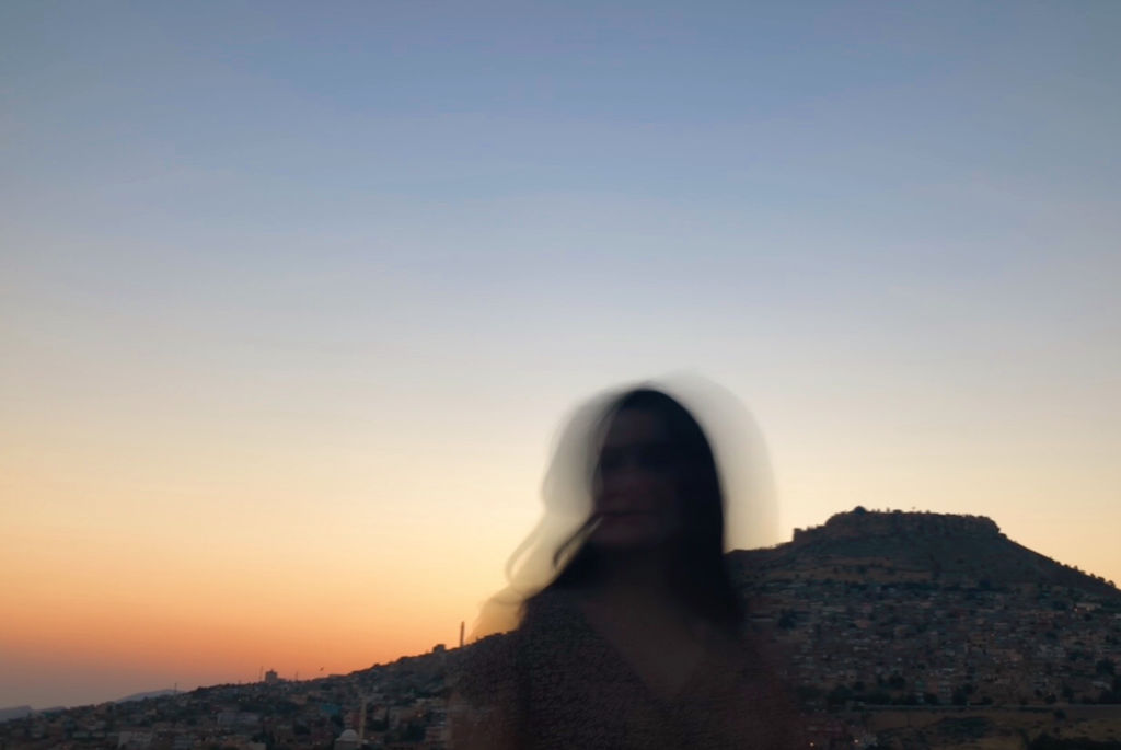 Aprilllis-Six Feet Under (cover)